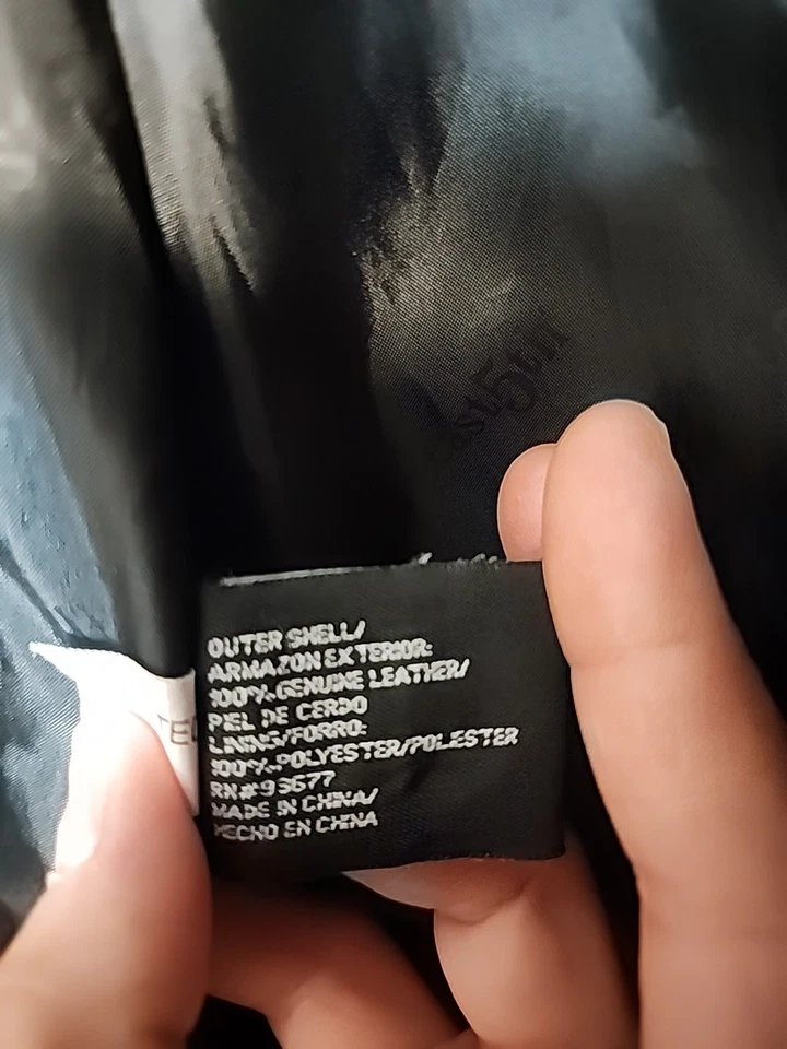 Excelente Chaqueta de Cuero East5th-Mujer-Gen Negra Talla Grande Cremallera. Foto 4 de 4