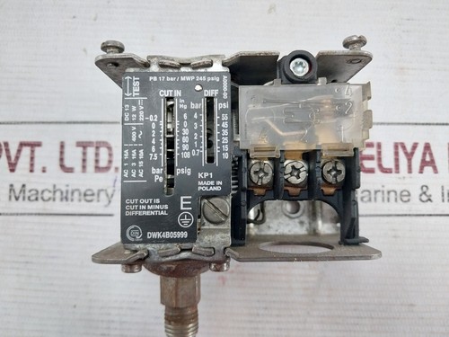 DANFOSS KP1 Pressure Switch PB 17 BAR/MWP 245 PSIG AC 15 10A - Picture 8 of 12