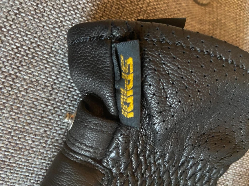 Летние дорожные перчатки Spidi — черные кожаные мотоциклетные перчатки — большие - Изображение 3 из 4