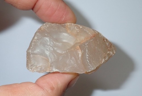 Gobi Desert Agate Translucent Freeform Raw Stone 64.1 gram 52x32x28 mm - Picture 3 of 9
