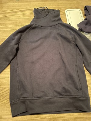 hoodless pullover sweatshirts