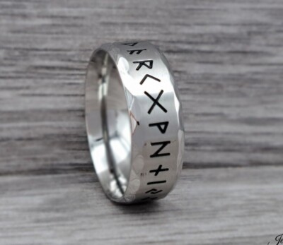 Titan Stahl Ring für Herren & Damen Nordic Wikinger Uralt Runen Ring Gravur