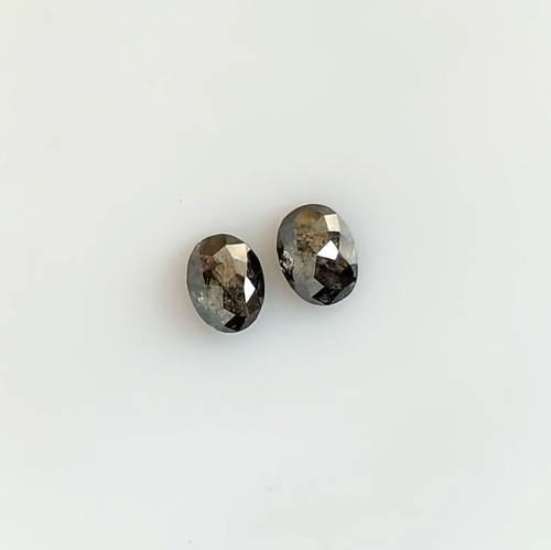 0.60 CT Natural Loose Oval Pair Diamond 4.75 MM Salt And Pepper Diamond LQ2558 - Video 1 of 1