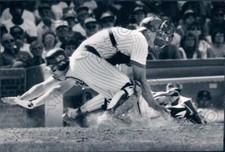 1986 Chicago Cubs Catcher Jody Davis vs SF Giants Rob Thompson Press Photo