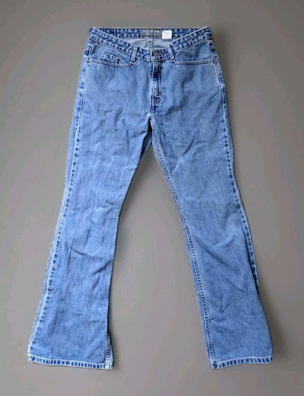 Vintage Levis Silvertab Jeans Womens 9M Blue Bootcut Denim 90s Y2K 2001