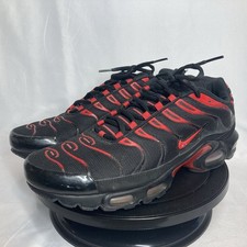 Nike Air Max Plus TN Black Metallic Gold for Sale - Authenticity