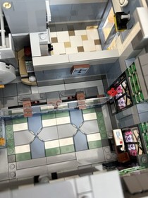 LEGO Creator Expert 10251 Brick Bank Modular Building COMPLETE -mm