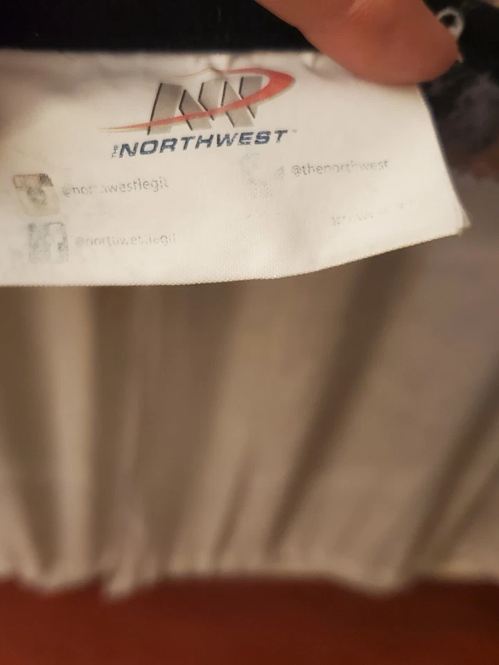 The Northwest Company Negro Laboratorio en Hierba Fleece Manta Tiro 50"x 60" Foto 3 de 4