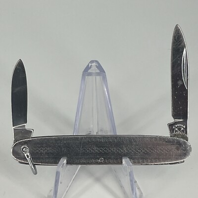 VINTAGE CROSSED ARROWS 2 BLADE FOLDING KNIFE - ETCHED DSIGN