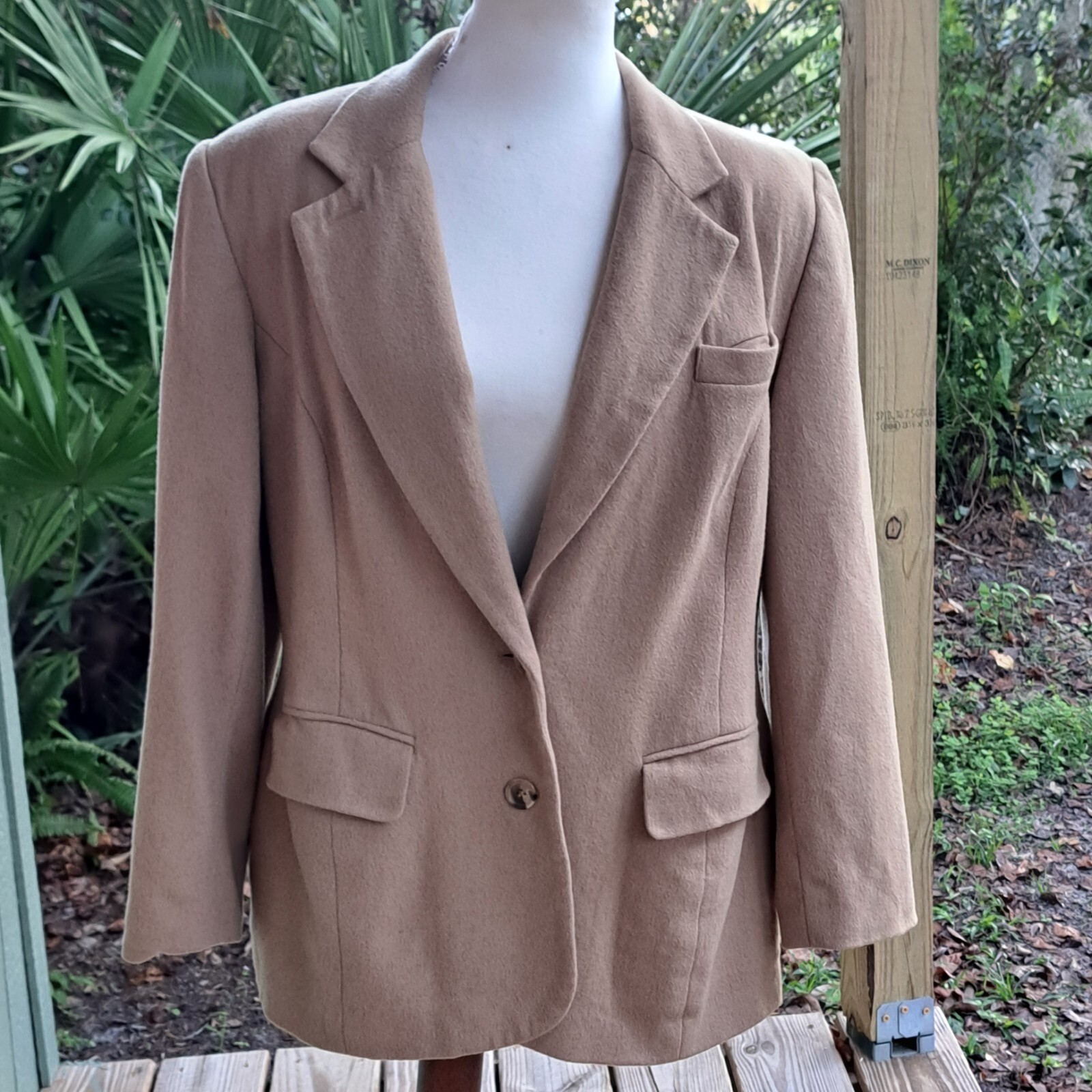 FILA Blazer vintage Embassy Row donna 10 lana marrone chiaro capelli di cammello 2 bottoni abbigliamento carriera