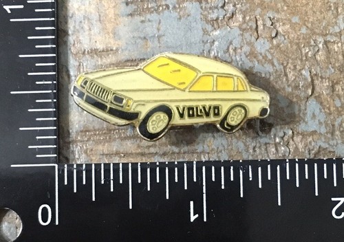 Vintage VOLVO Swedish Automobile Classic Car Lapel Hat Pin Badge Metal