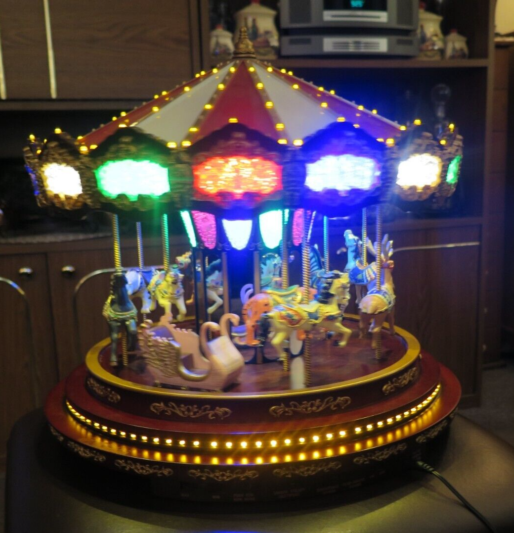 Mr. Christmas Marque Deluxe Carousel Animated Musical 40
