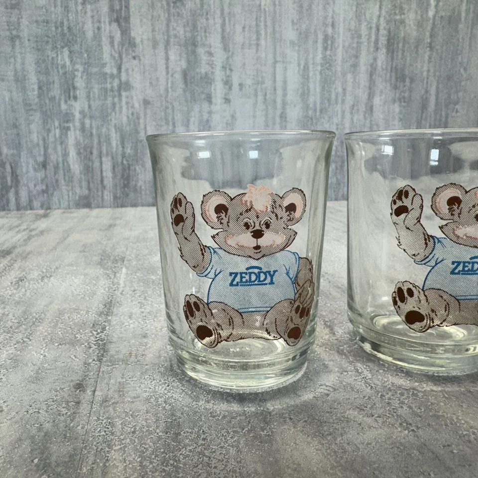 3 Vintage Zellers Zeddy Bear Small Drinking Glasses 100ml Juice Milk Kids Foto 2 de 4