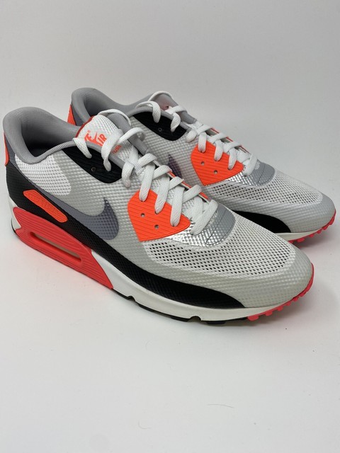 air max hyperfuse white