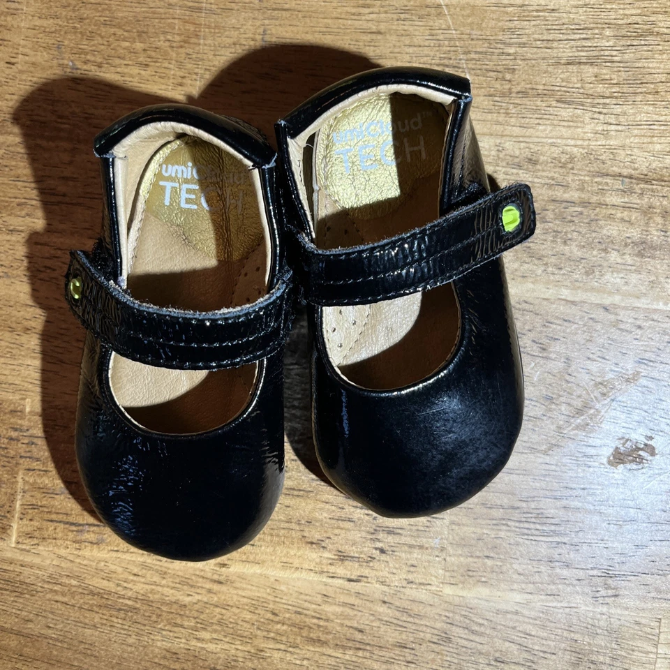 Тапочки для малышей UMI черная кожа и желтая кожа размер 4 (Великобритания 20).        T14 - Изображение 4 из 4