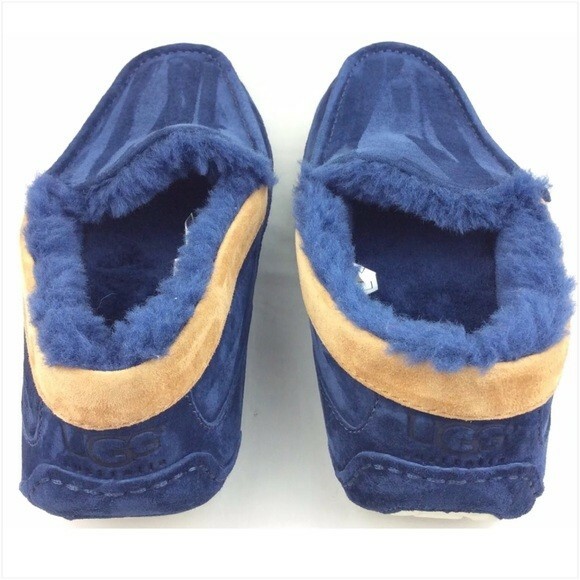 UGG Mens Ascot Slipper Shoes NWNV navy blue New size 8 | eBay