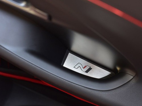 Stahlabdeckung für Hyundai i30N | 4-Stk Einsätze Dekor Tuning Zubehör i30 N Line - Picture 5 of 5