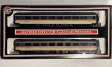 Dapol E300 BR Mk2D TSO Coach Twin Pack Intercity Executive E5732 - OO Gauge