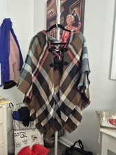 Dressbarn Poncho/Shrug Women's One Size Multicolor with Toggle Closure NWOT