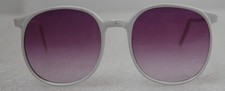 WOMANS VINTAGE SUNGLASSES WHITE FRAME ROSE COLORED LENSES MADE IN KOREA