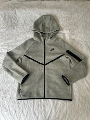 Nike Tech Fleece Hoodie - Jungen XL (13-16 Jahre) - Grau - Top+