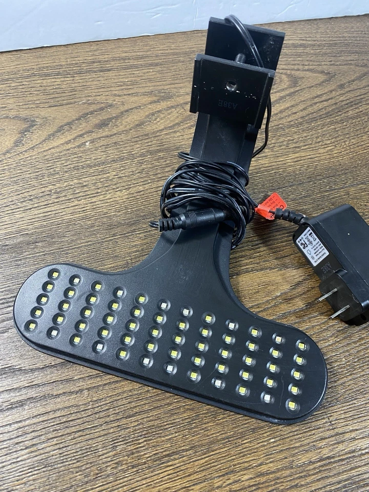 Aqueon Clip-On LED Light for Planted Aquariums Freshwater Fish Tank Up to 20 Gal - Image 4 of 4