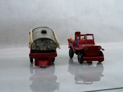 Vintage Joyax Jeep-Auto Pompiers à clé en tôle boîte d