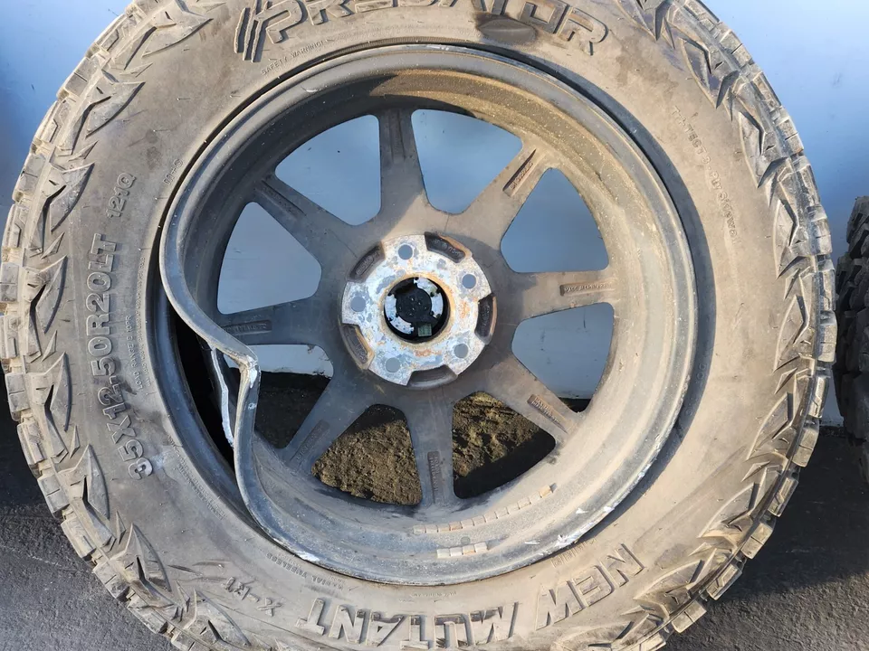 ✅ 07-18 FOR Jeep Wrangler JK Large Rim Group LRG Wheel Rim 20X10J Tire SET NOTE* - Image 4 of 4