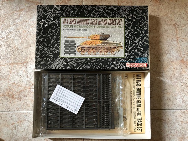 DRAGON 3814 - M-4 HVSS RUNNING GEAR w/T-80 TRACK SET - 1/35 PLASTIC KIT