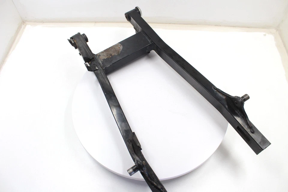 Yamaha V Star 250 2015 negro OEM pulido basculante trasero brazo de suspensión Foto 3 de 4