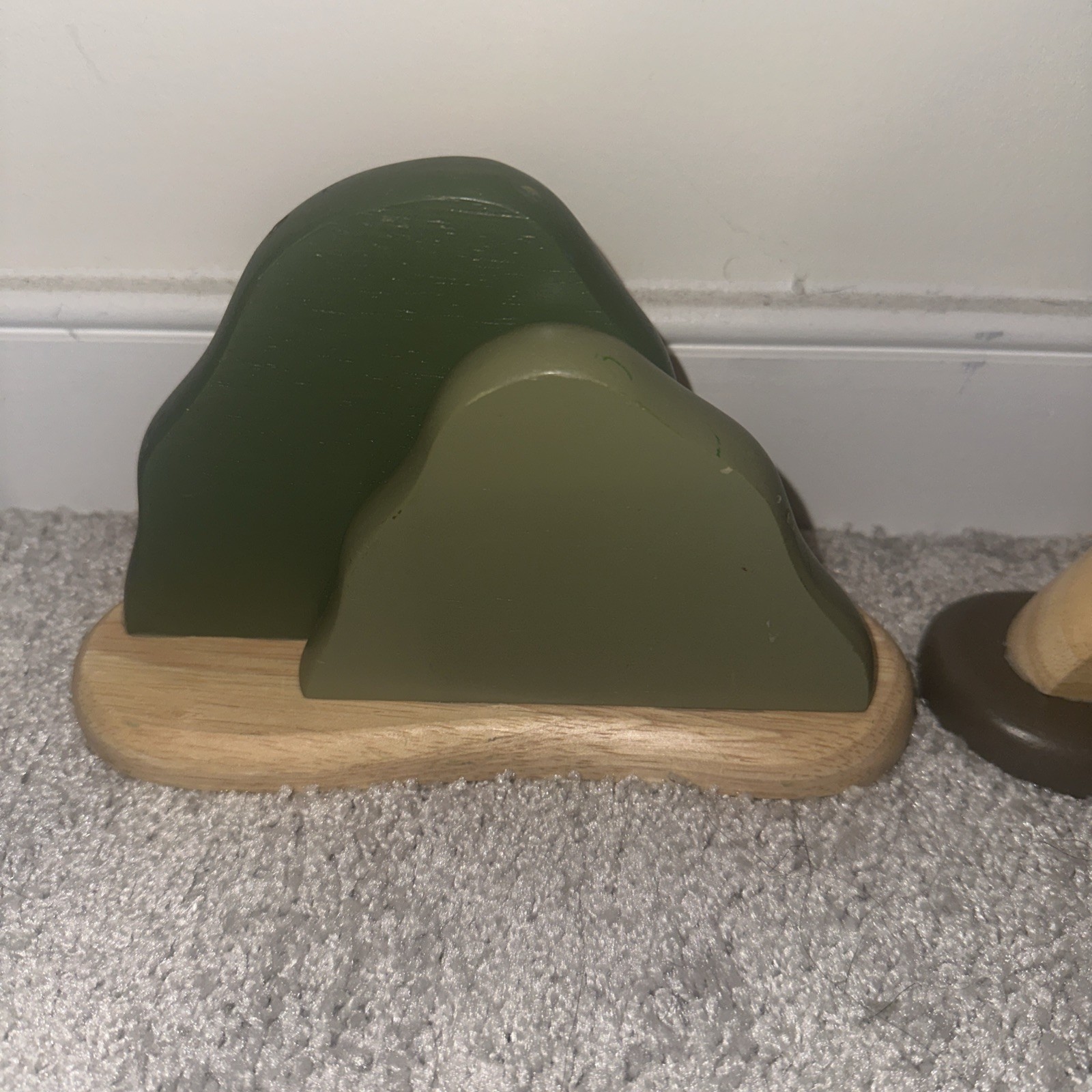 Handmade Wooden Dinosaur Figures Playset Educational Toys 8 Piece