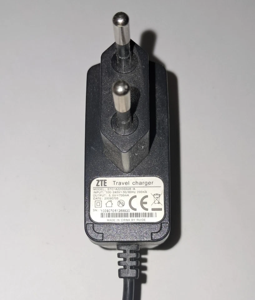 ZTE Travel Charger 5V 500mA Netzteil Schwarz - Bild 2 von 2