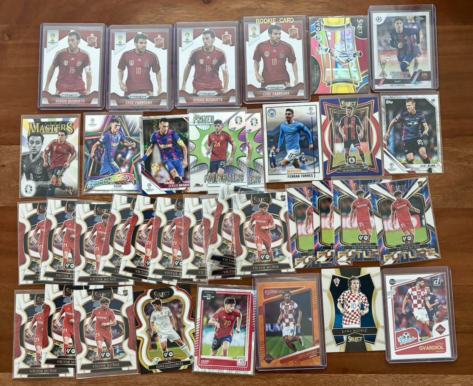 Haaland, Saka, Mbappe, Victor Munoz + More - Huge Lot Rookies Parallels Base view 12