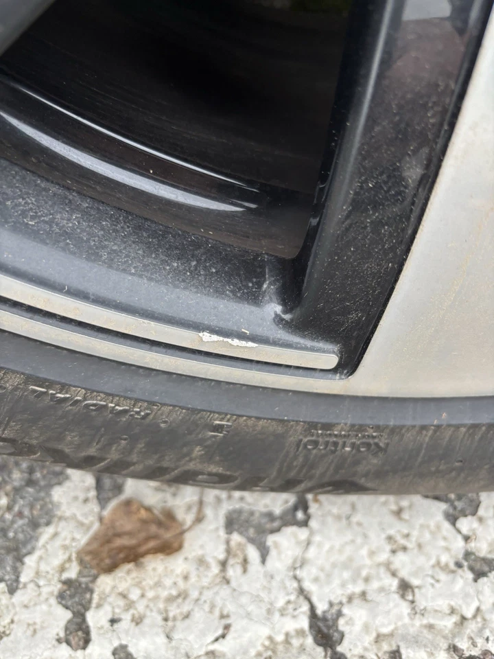 4 Original Porsche Taycan 19" S AERO Sommerreifen 9J1 Felgen 6,5mm - Bild 2 von 2