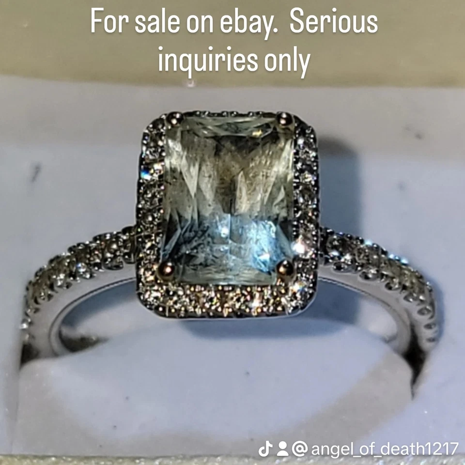 Neil Lane Engagement Ring for that special someone or to treat yourself!!! - Image 3 of 4