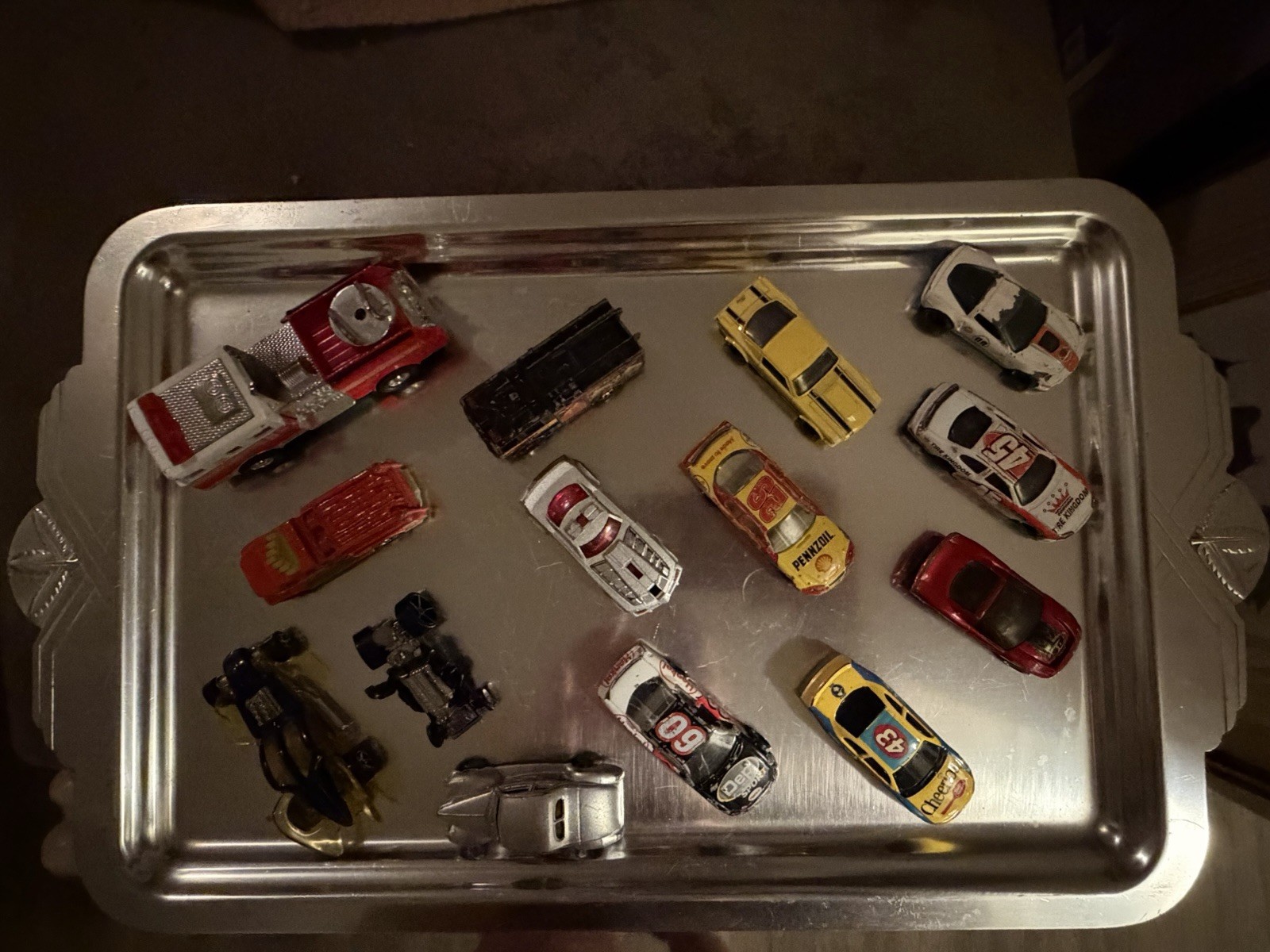 Hot Wheels Vintage Dead-stock Car Lot of 14 Cars/trucks 1980s 1990s  1:64 Scale