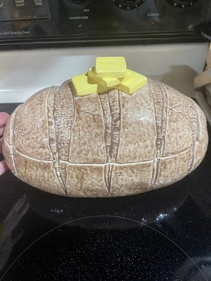 Vtg 1981 Ceramic Painted Glazed Bread Loaf Serving Dish Butter Patte Lid 10x6