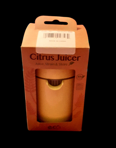 NEW!! ECO Citrus Juicer - Lemon, Lime, Orange Compact Squeezer. Portable, Easy!! - Picture 3 of 10