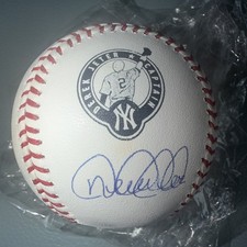 Steiner Sports Derek Jeter Original Autographed Baseball MLB Balls