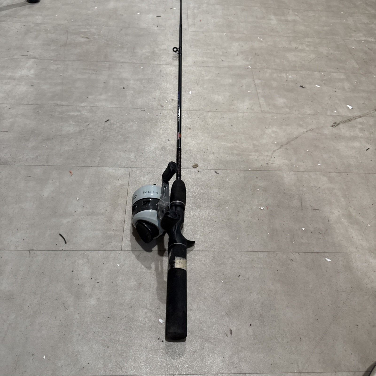 Zebco 33 Authentic Medium Action Spin Cast 5' 6" Rod Reel 2 Piece Combo