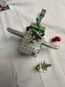 Classic Lego Space Set #6901 Mobile Lab from 1980!  COMPLETE w/ Minifigs!