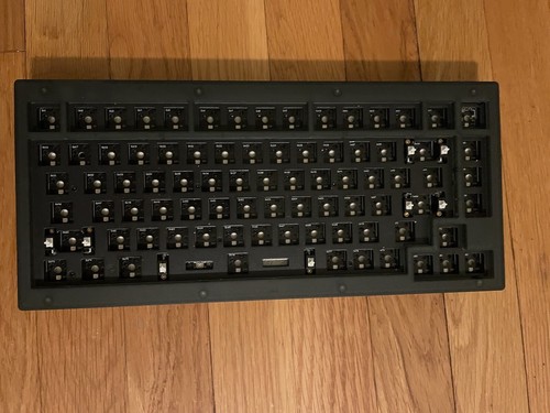 Keychron V1 -transparent black