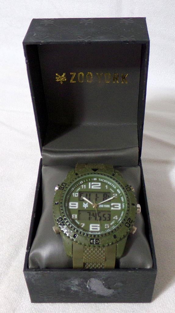 Zoo York Analog Digital Dual Time Military Field Watch with Box | eBay