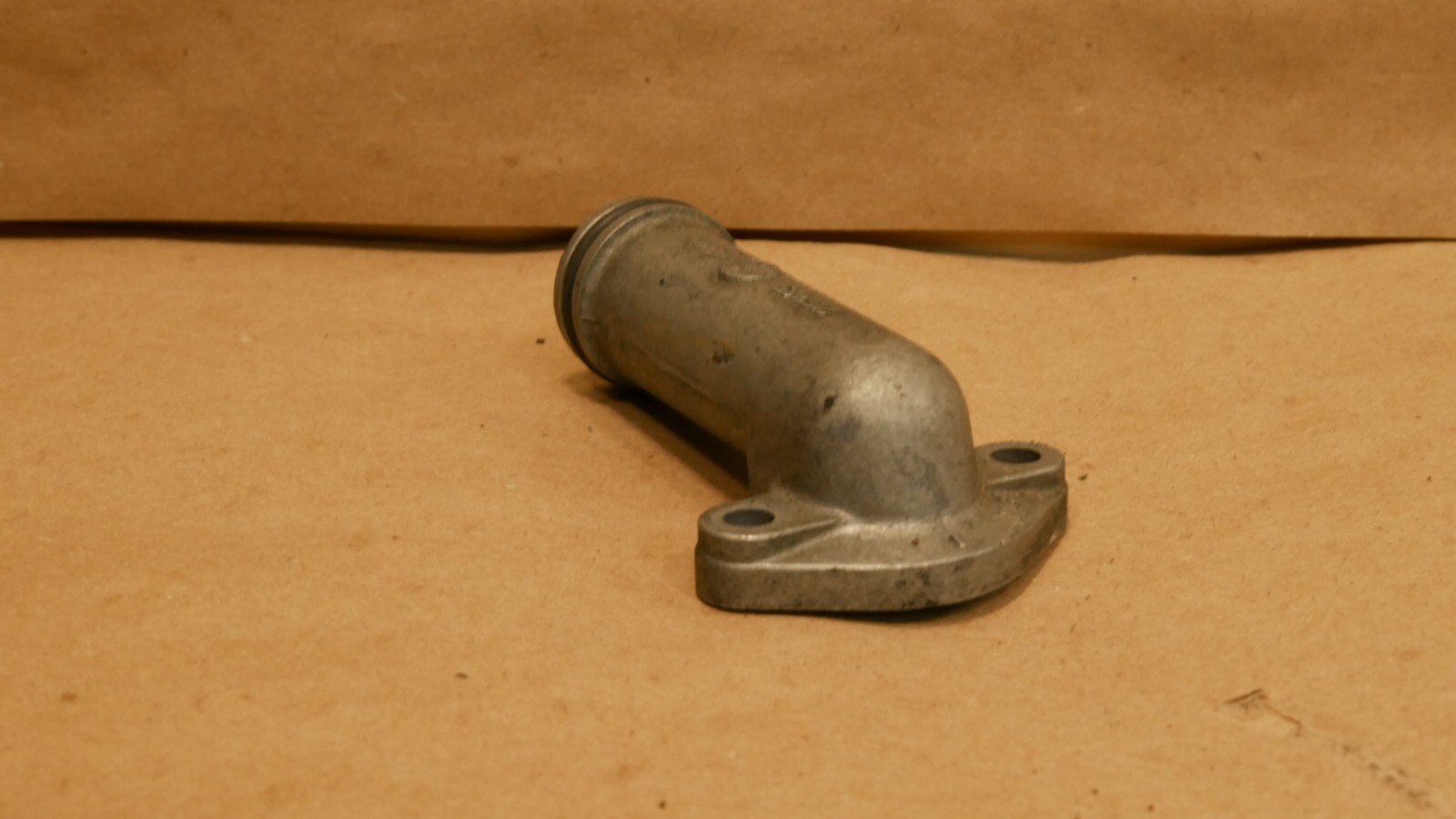 Ferrari 355 360 Oil Exhaust Ducting Cylinder Heads PN 2151485