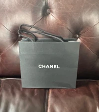 NEW Chanel Gift Bag Classic Black Empty Paper Bag Shopping