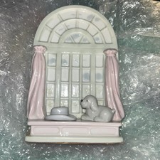 Vintage Simson Home Buddies Dog With hat On Windowsill 1980's Ceramic Figurine