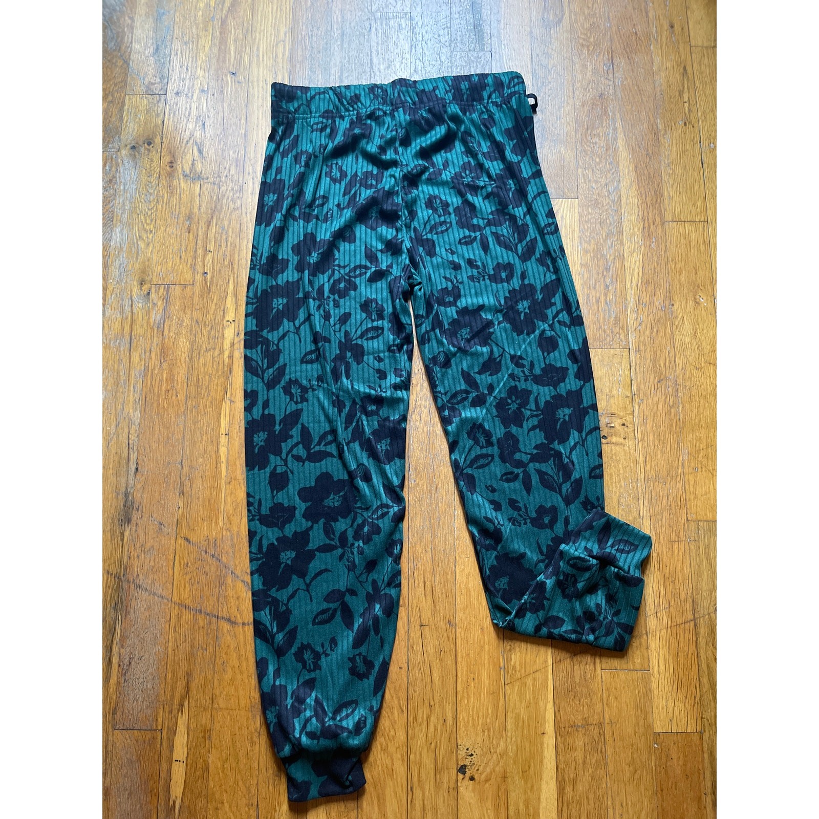 GREEN AND BLACK ROSE PATTERN DRAWSTRING JOGGERS-S… - image 3