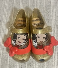 Mini Melissa Snow White Disney Gold Glitter Red Bow Toddler Little Girl Sz 8 EUC