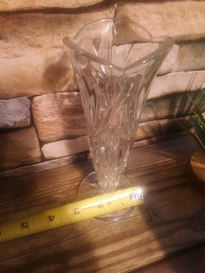 Florero de cristal con brotes de vidrio pesado 7" 24% plomo ROYAL IRLANDÉS Foto 3 de 4