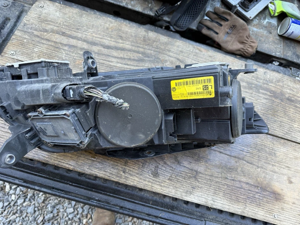 Левая ксеноновая светодиодная фара AFS 2013–2017 Volkswagen CC в сборе - Изображение 4 из 4